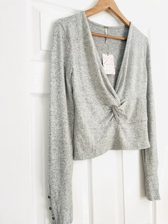 NWT Free People Twist-Front Top Size S - Picture 4 of 5
